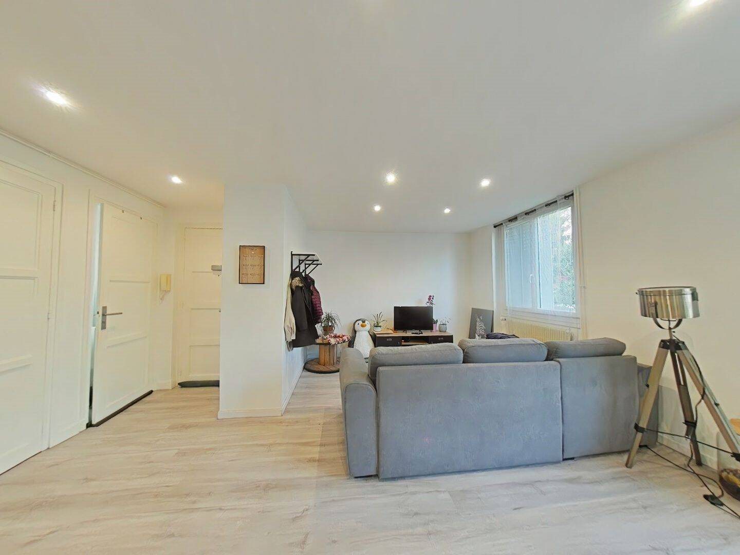 Appartement à louer, 58m², Saint-Etienne