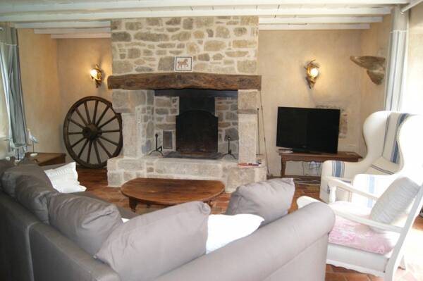 Maison à louer, 228m², Ploemel