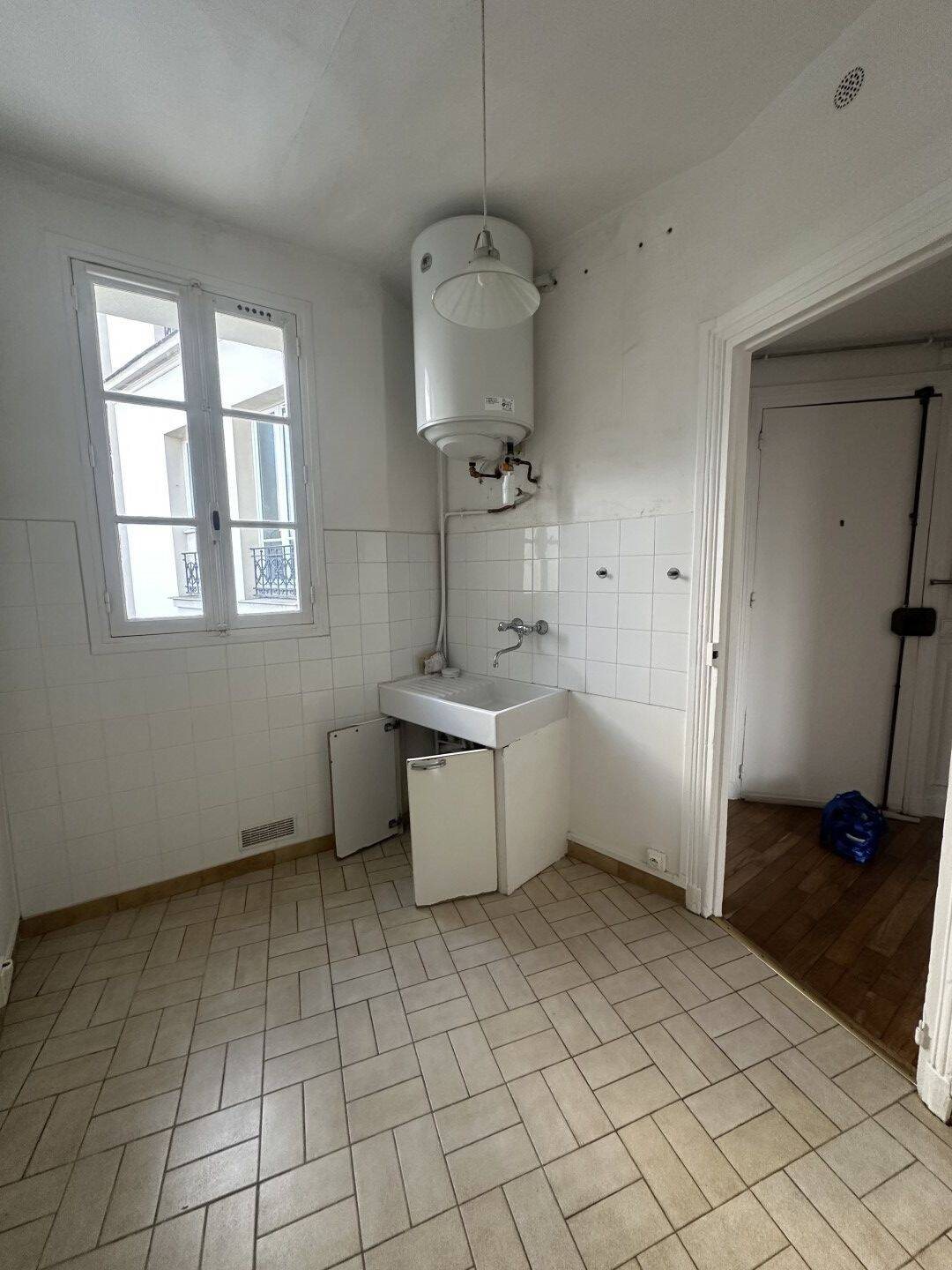 Appartement à louer, 37m², Paris 18ème