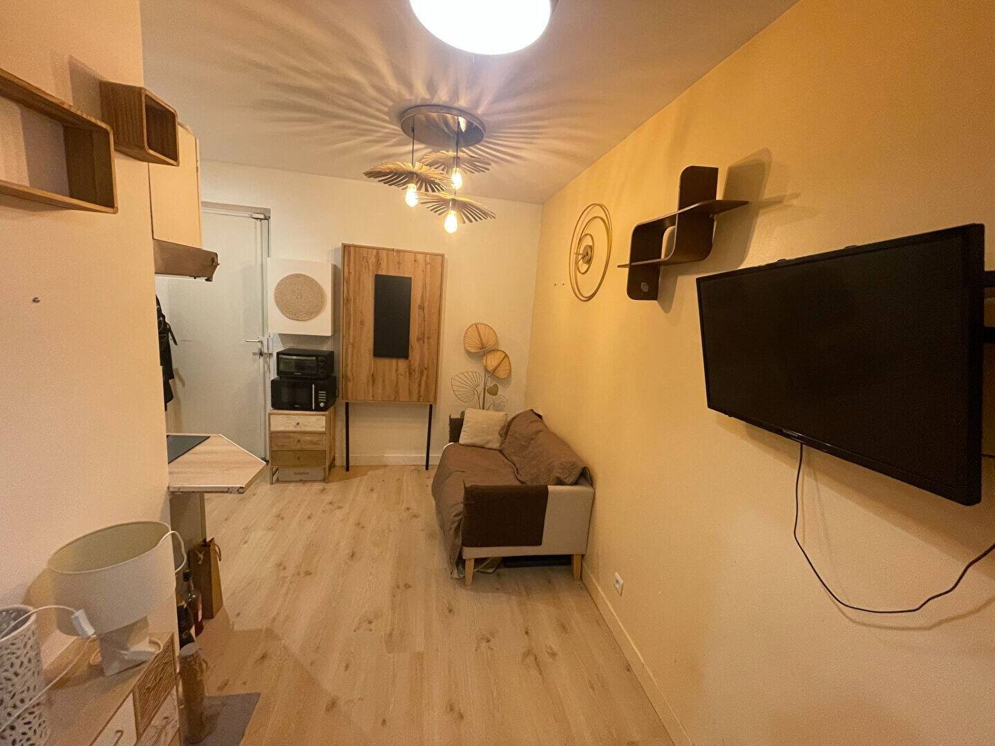 Appartement à louer, 19m², Paris 18ème