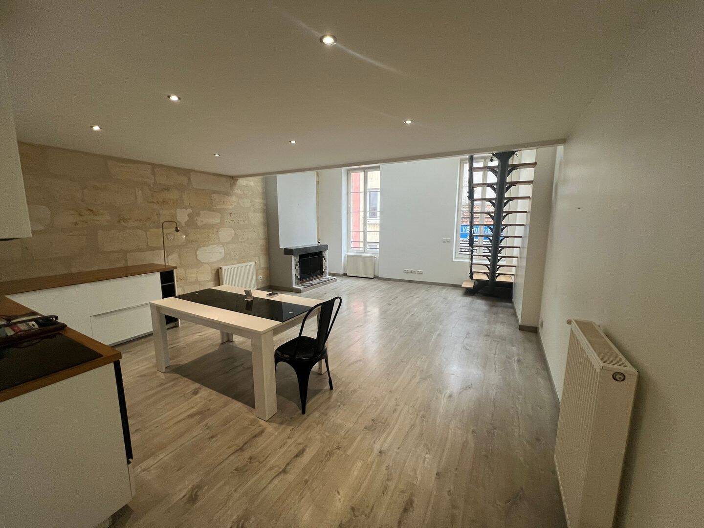 Appartement à vendre, 70m², Bordeaux