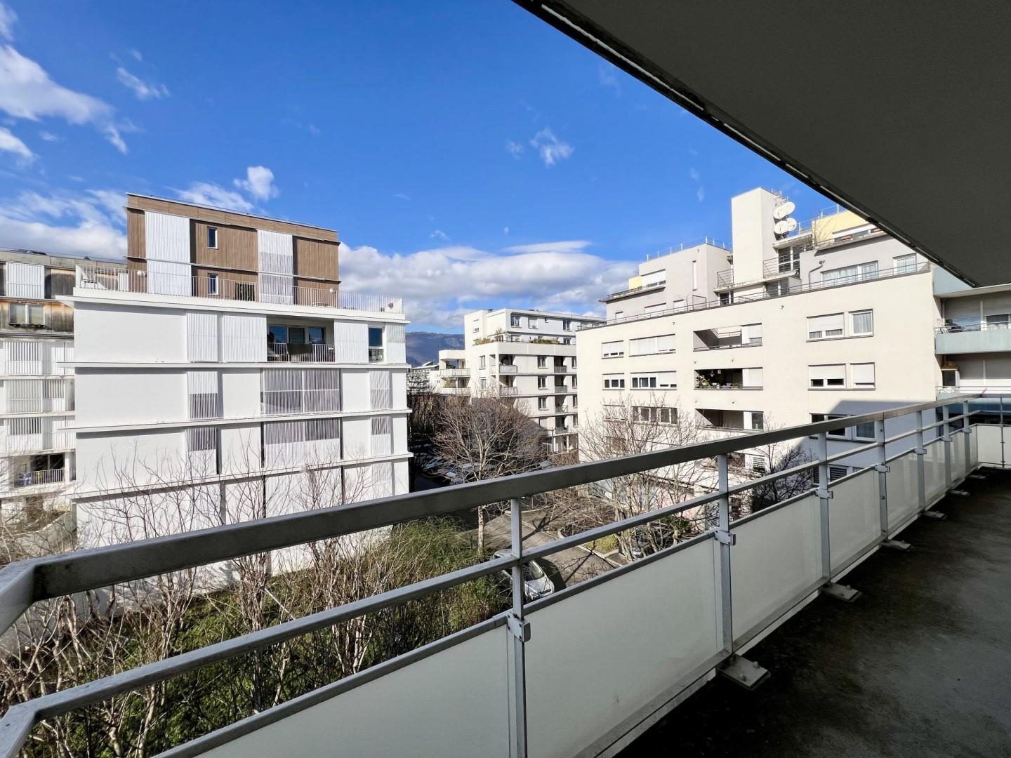 Appartement à vendre, 64m², Grenoble