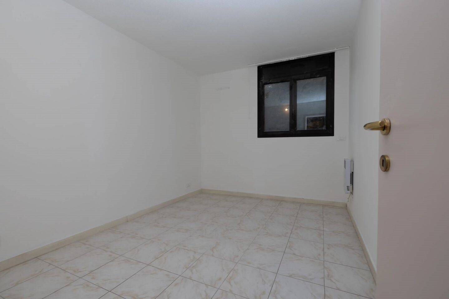 Appartement à louer, 67m², Menton