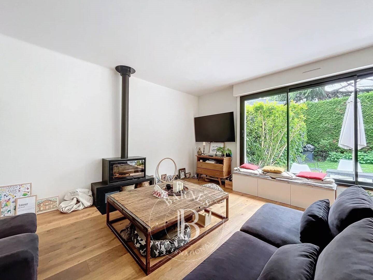 Maison à louer, 141m², Bougival