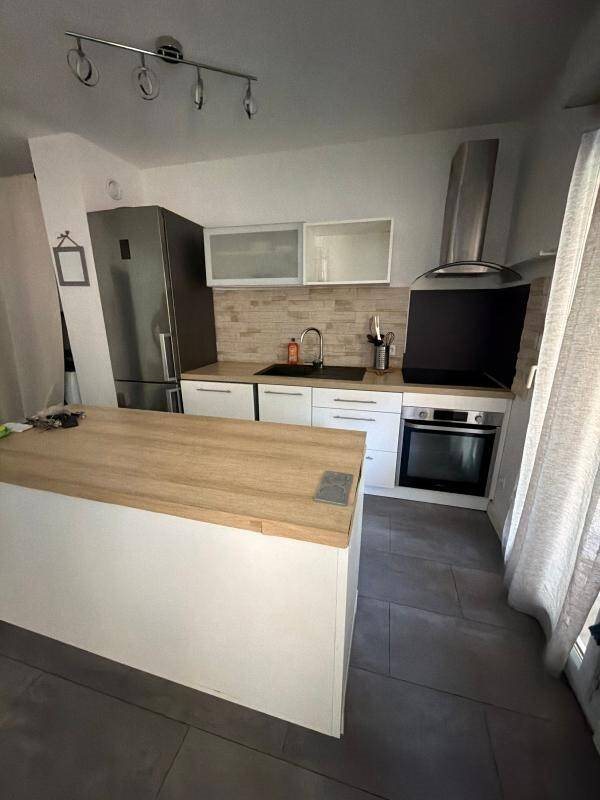 Appartement à louer, 45m², Istres