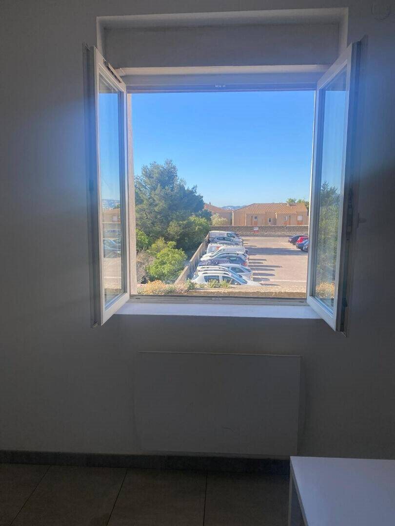 Appartement à louer, 19m², Marseille 14ème