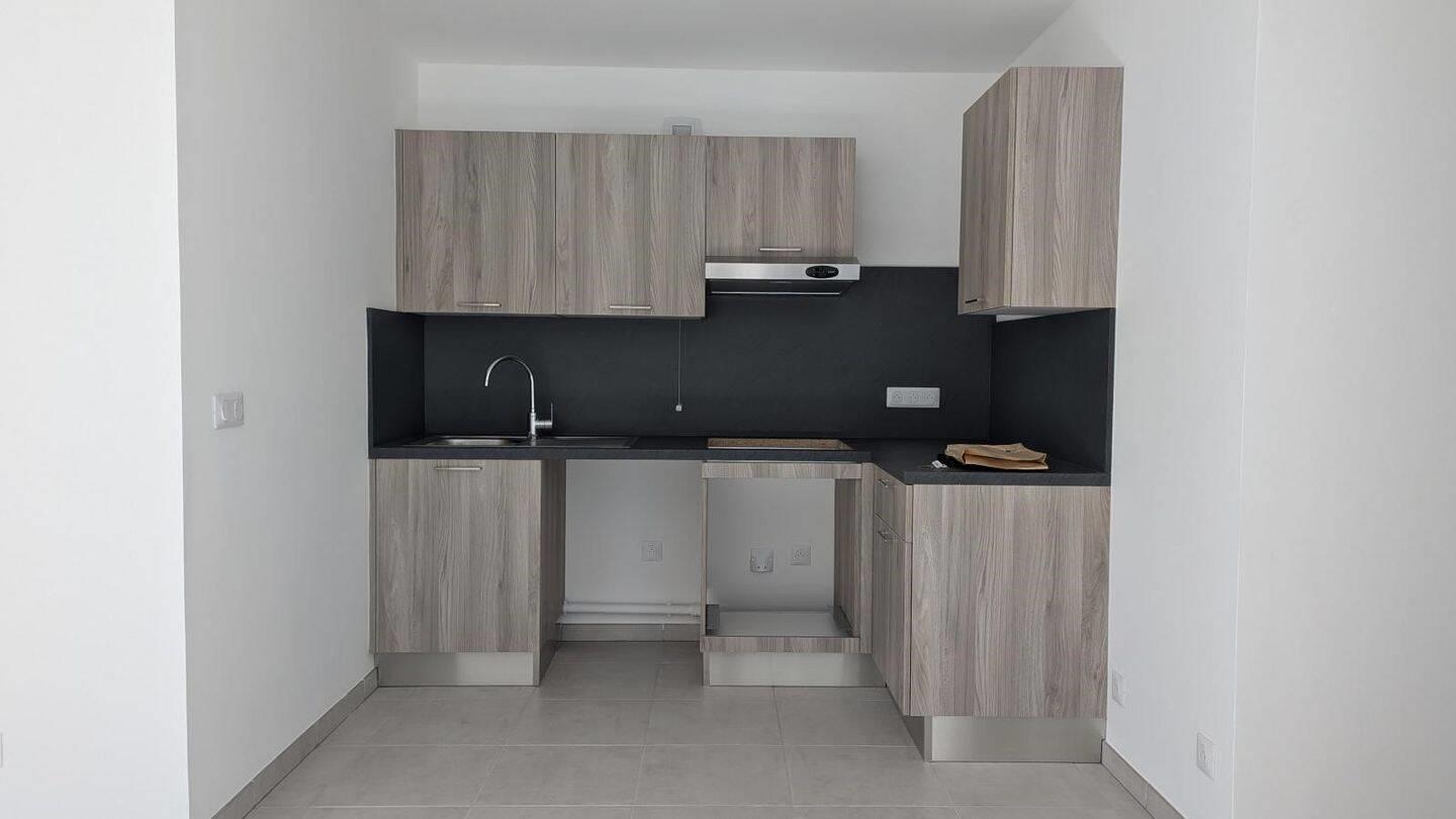 Appartement à louer, 70m², Marseille 8ème