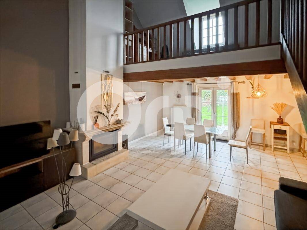 Maison à louer, 114m², Rully