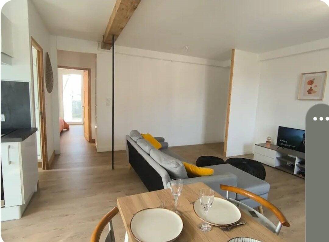 Appartement à louer, 45m², Meximieux