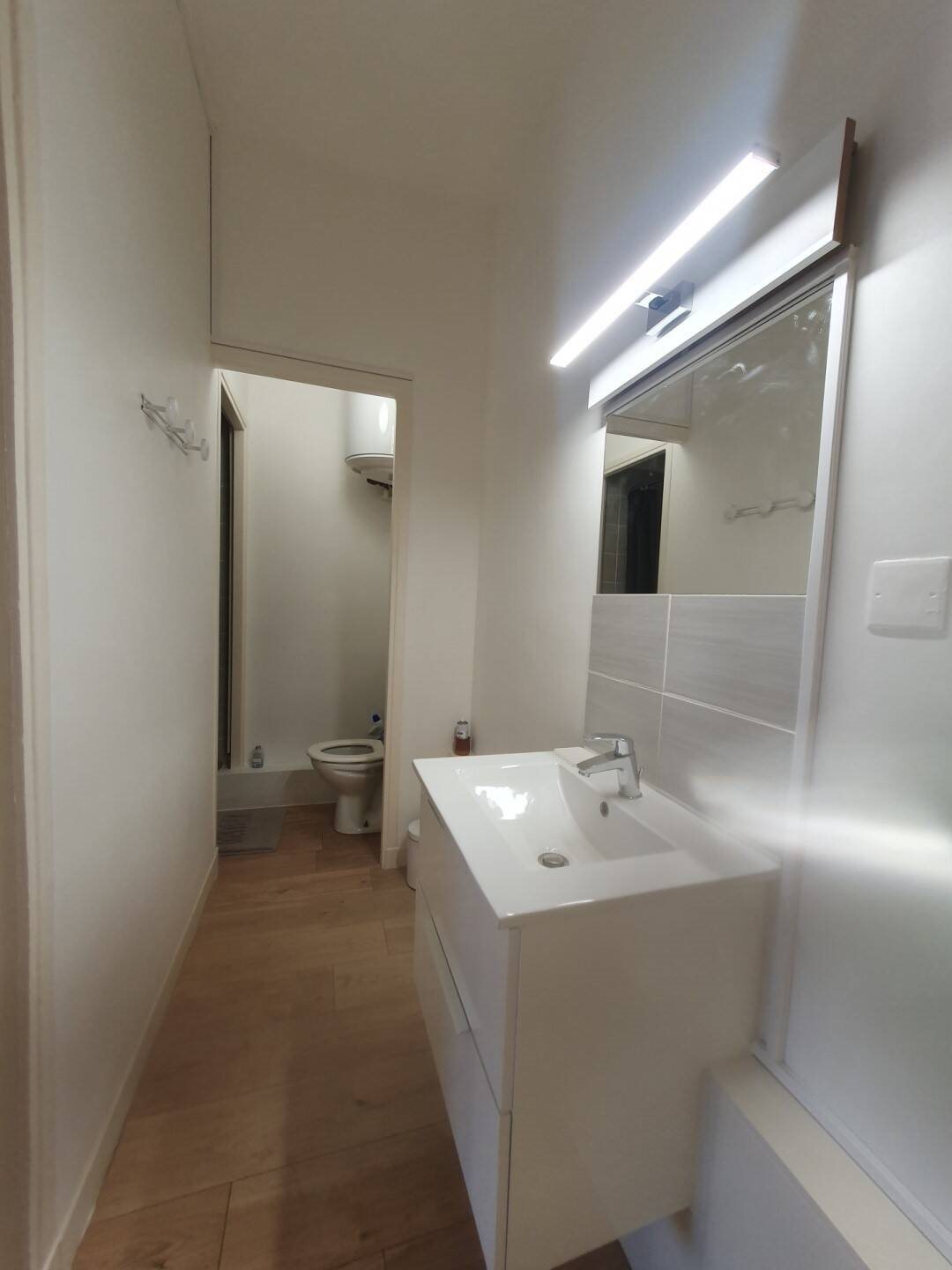 Appartement à louer, 33m², Marseille 8ème