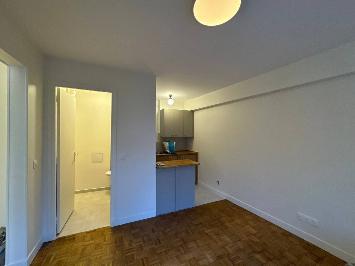 Appartement à louer, 25m², Paris 16ème