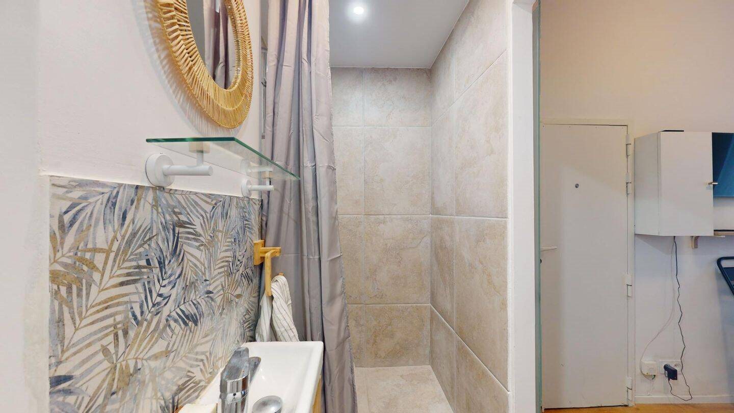 Appartement à louer, 10m², Paris 9ème