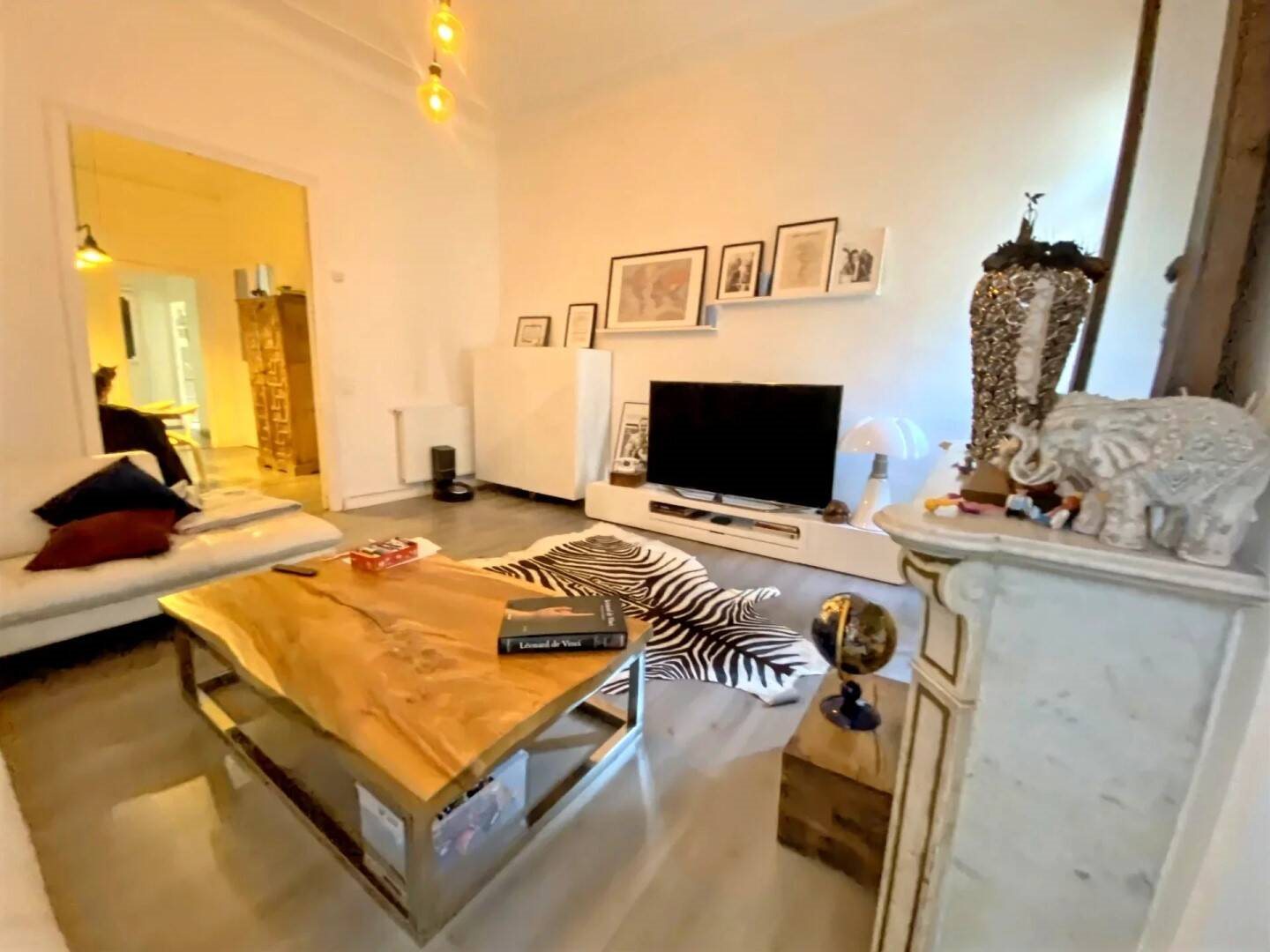 Appartement à louer, 145m², Marseille 6ème