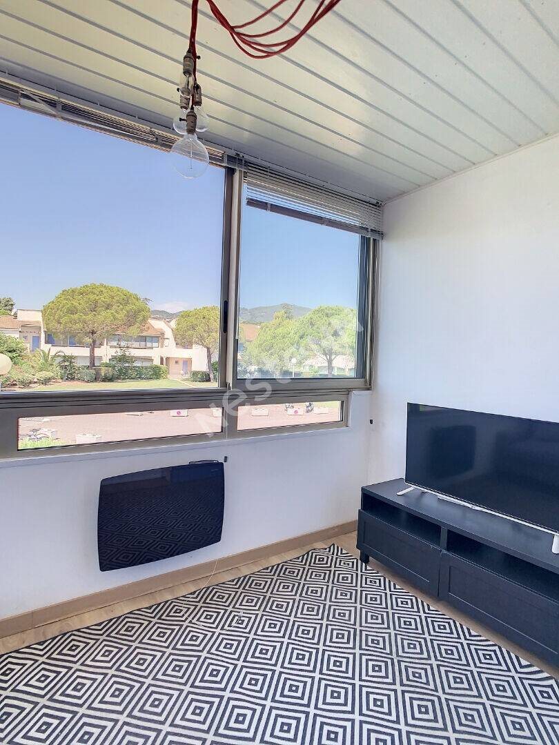 Appartement à louer, 35m², Mandelieu-la-Napoule