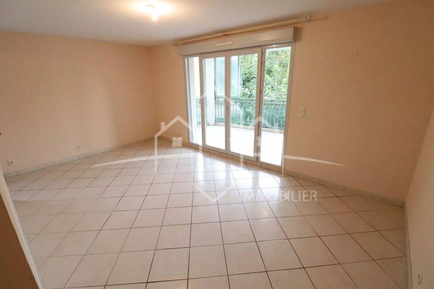 Appartement à vendre, 65m², Beaurepaire
