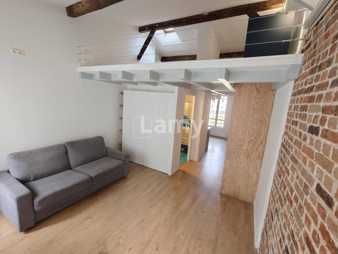 Appartement à louer, 32m², Paris 18ème