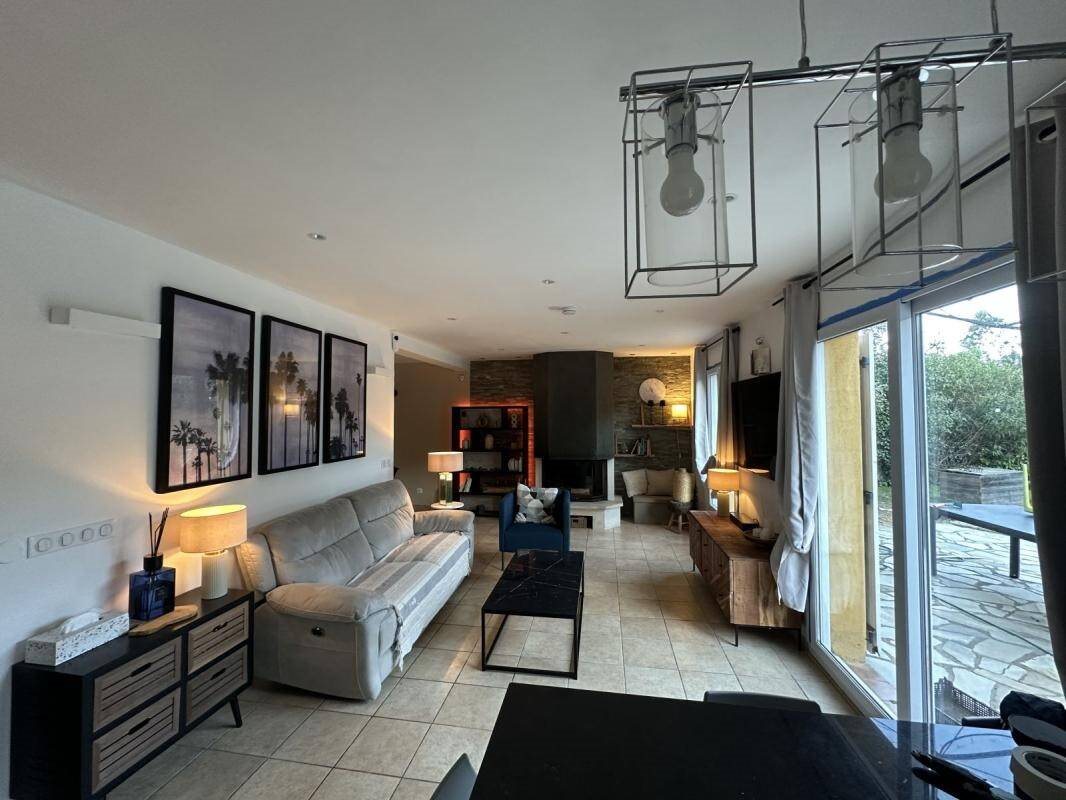 Maison à louer, 150m², Pégomas