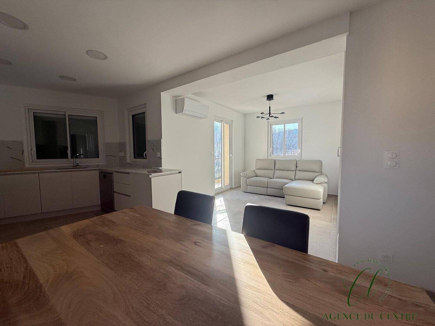 Appartement à louer, 60m², Saint-André-de-la-Roche