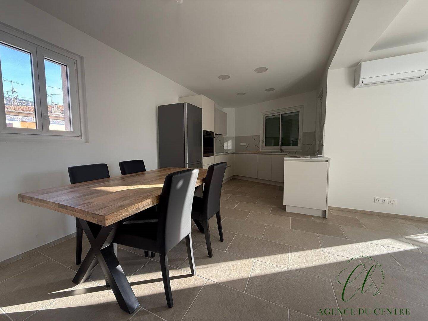 Appartement à louer, 60m², Saint-André-de-la-Roche