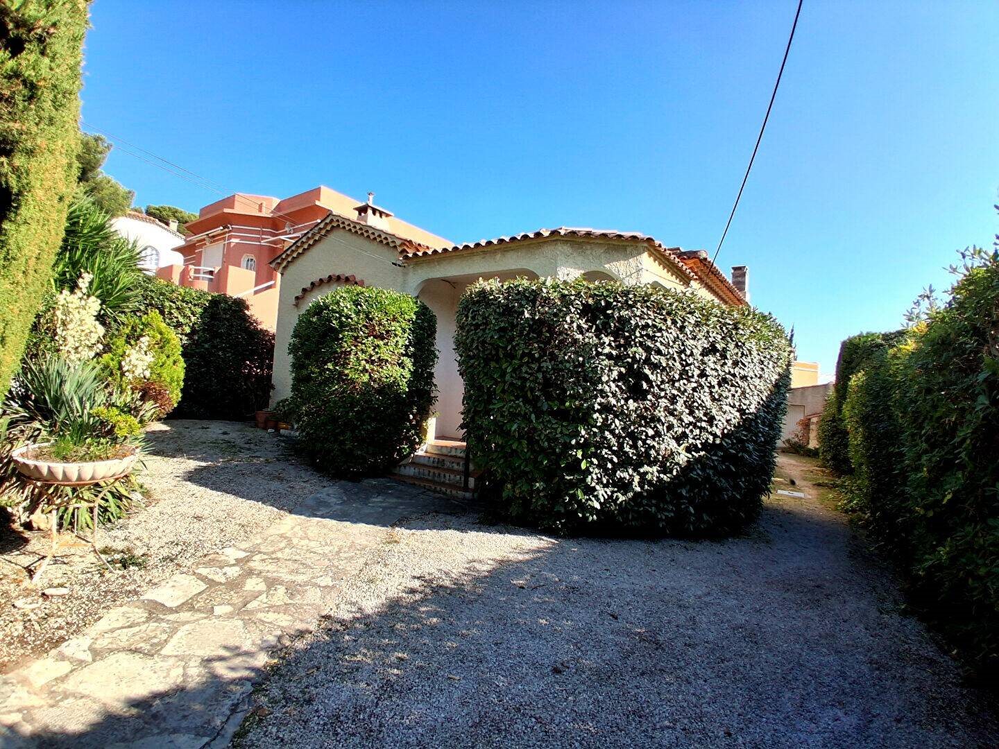 Maison à louer, 89m², Carry-le-Rouet