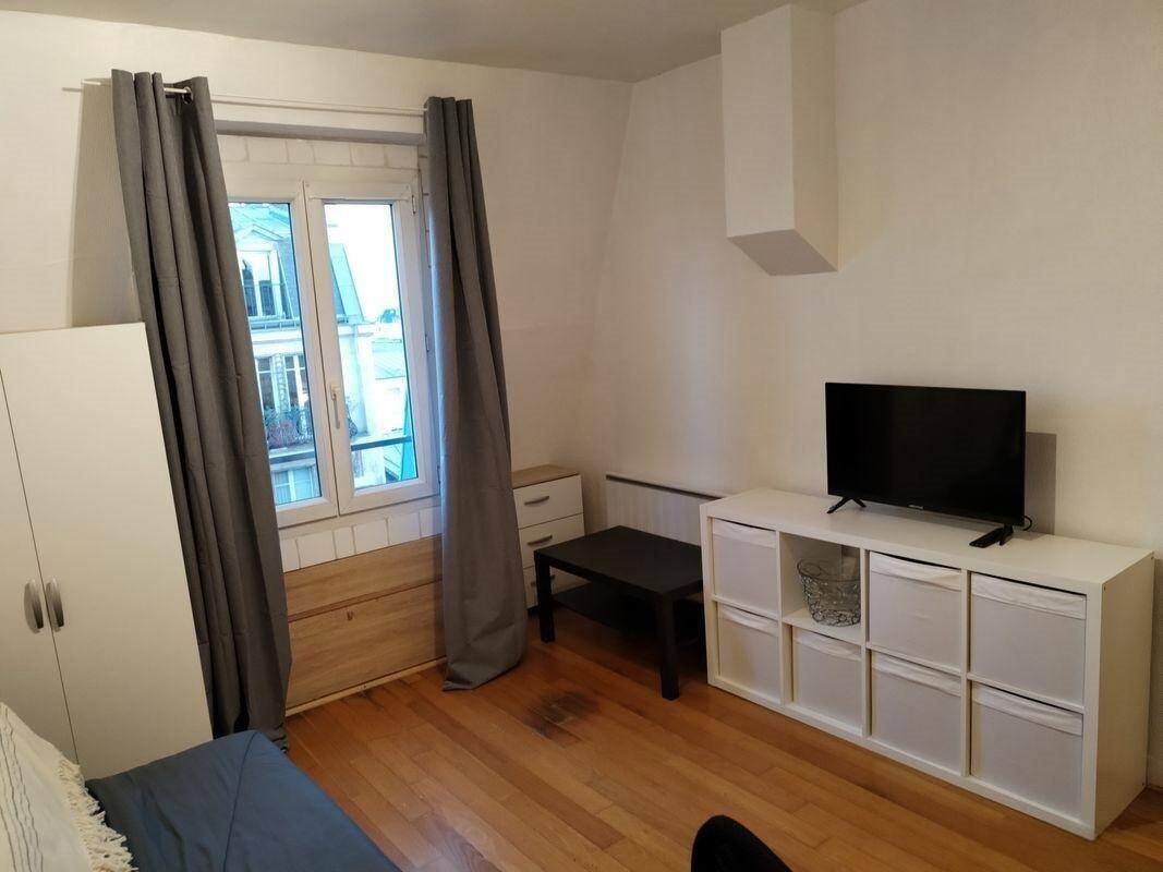 Appartement à louer, 18m², Paris 10ème