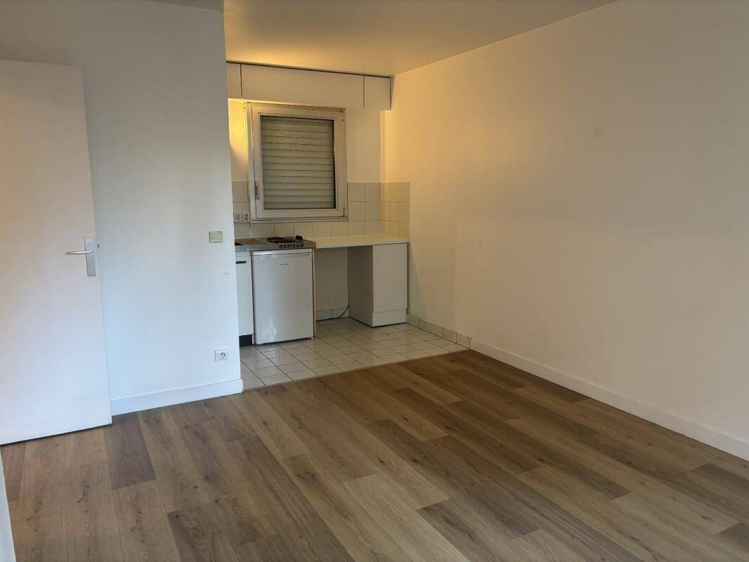 Appartement à louer, 27m², Paris 15ème