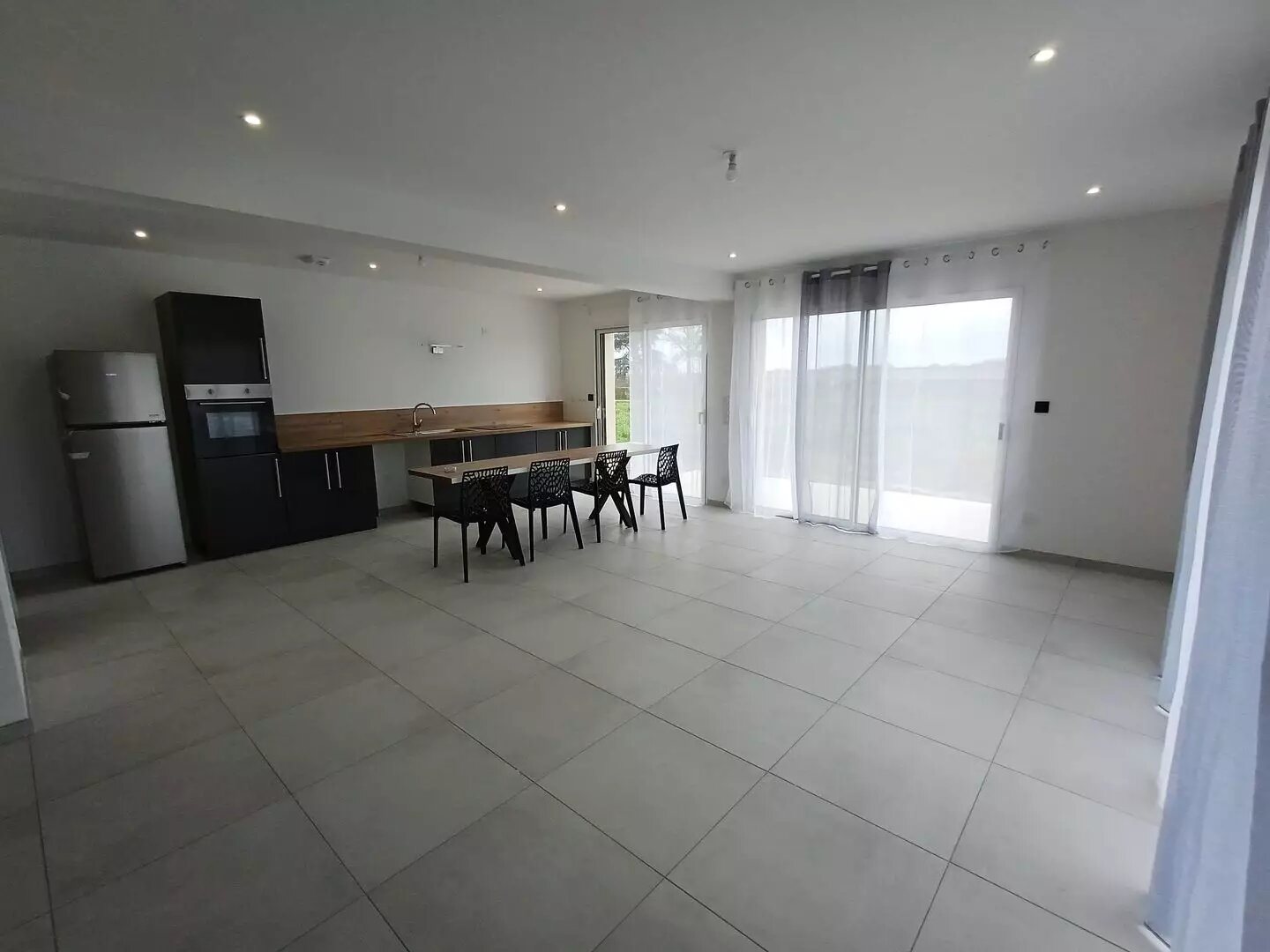 Maison à louer, 107m², Brécé
