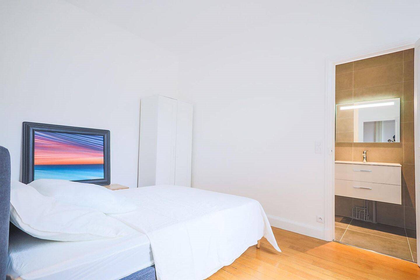 Appartement à louer, 150m², Paris 8ème
