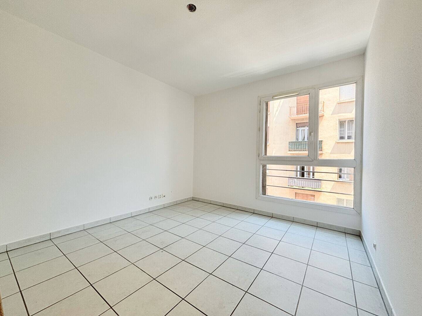 Appartement à vendre, 18m², Toulon