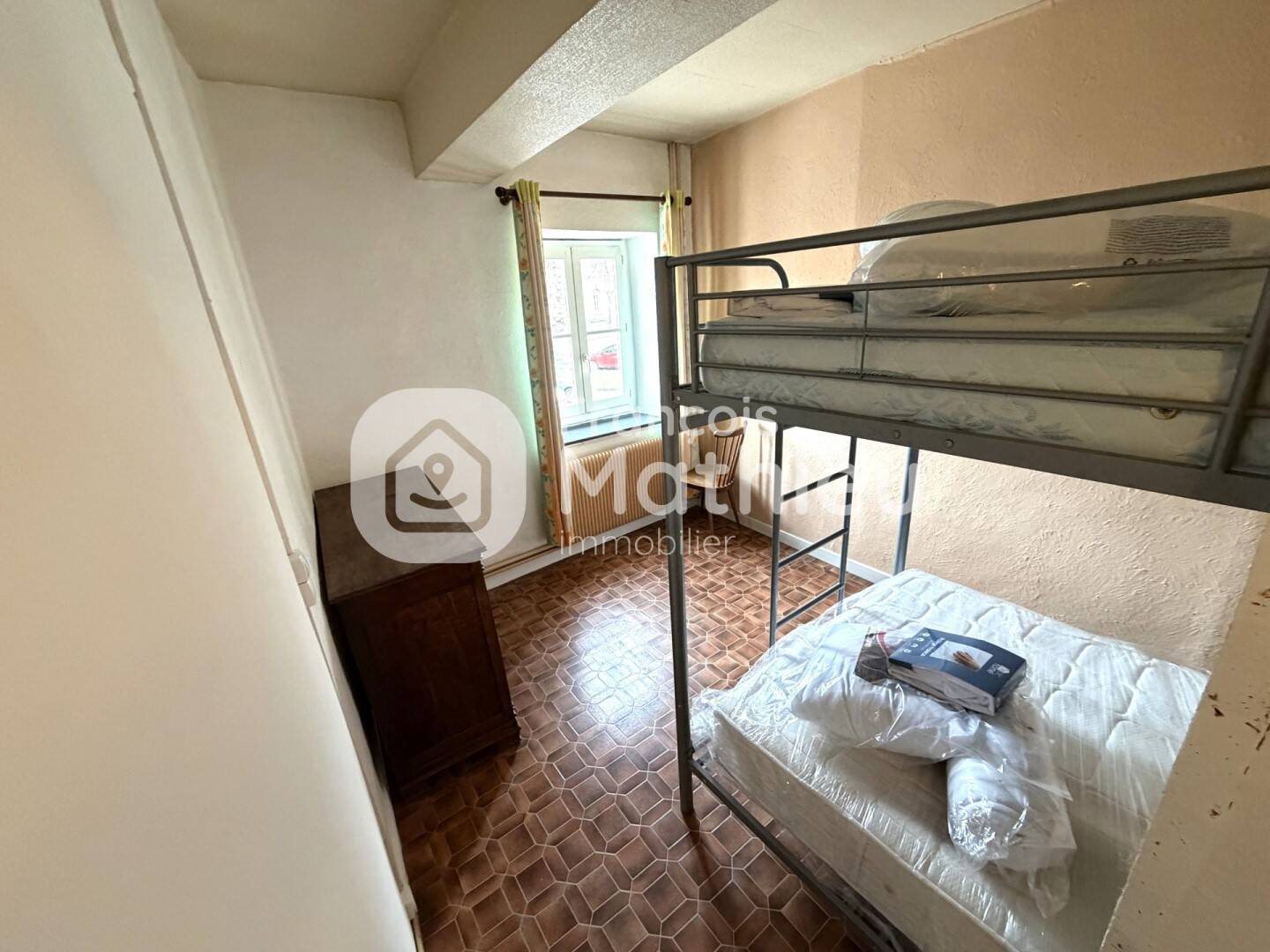 Appartement à louer, 100m², Châtillon-sur-Chalaronne