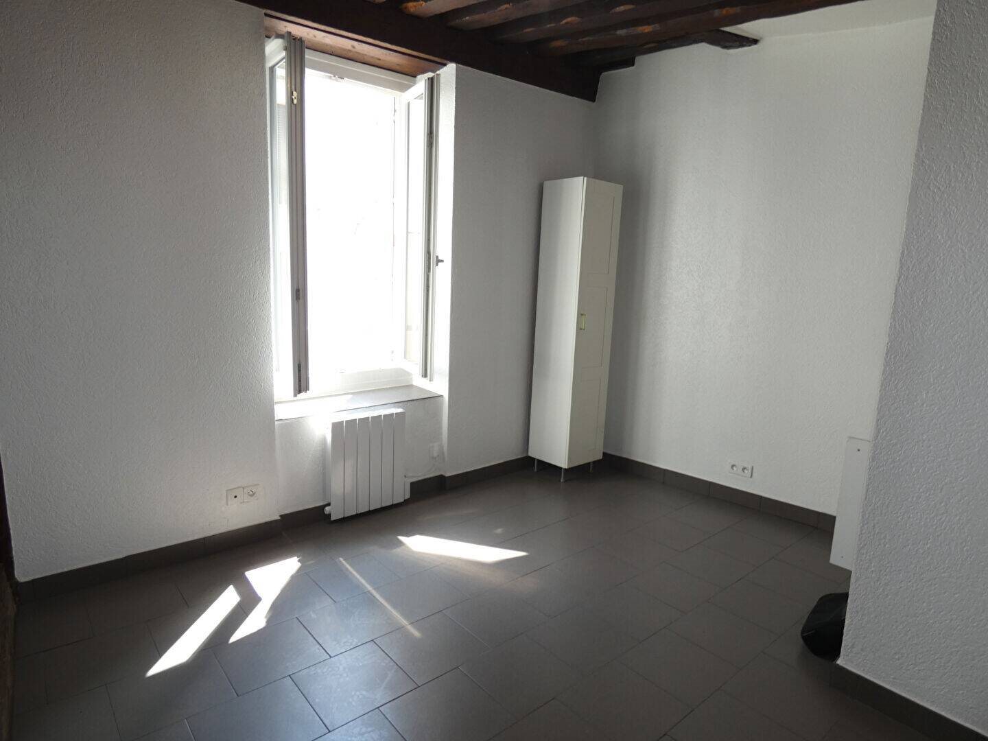 Appartement à louer, 28m², Orléans