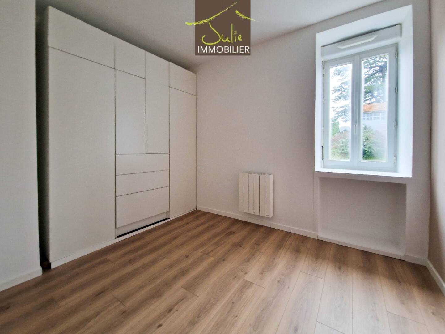 Maison à louer, 73m², Bressuire