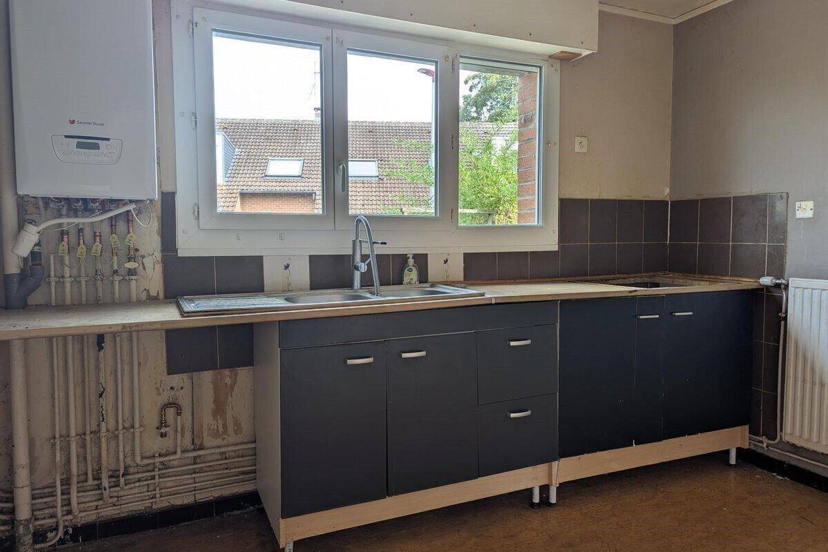 Maison à vendre, 104m², Beuvrages