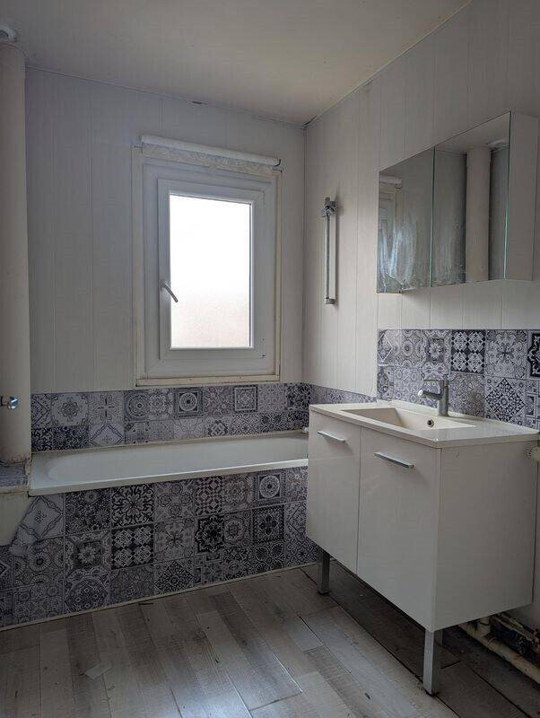 Maison à vendre, 104m², Beuvrages