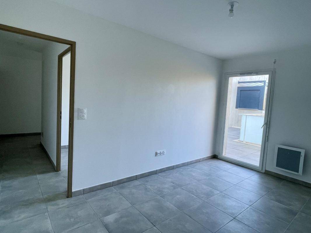 Appartement à louer, 64m², Nîmes