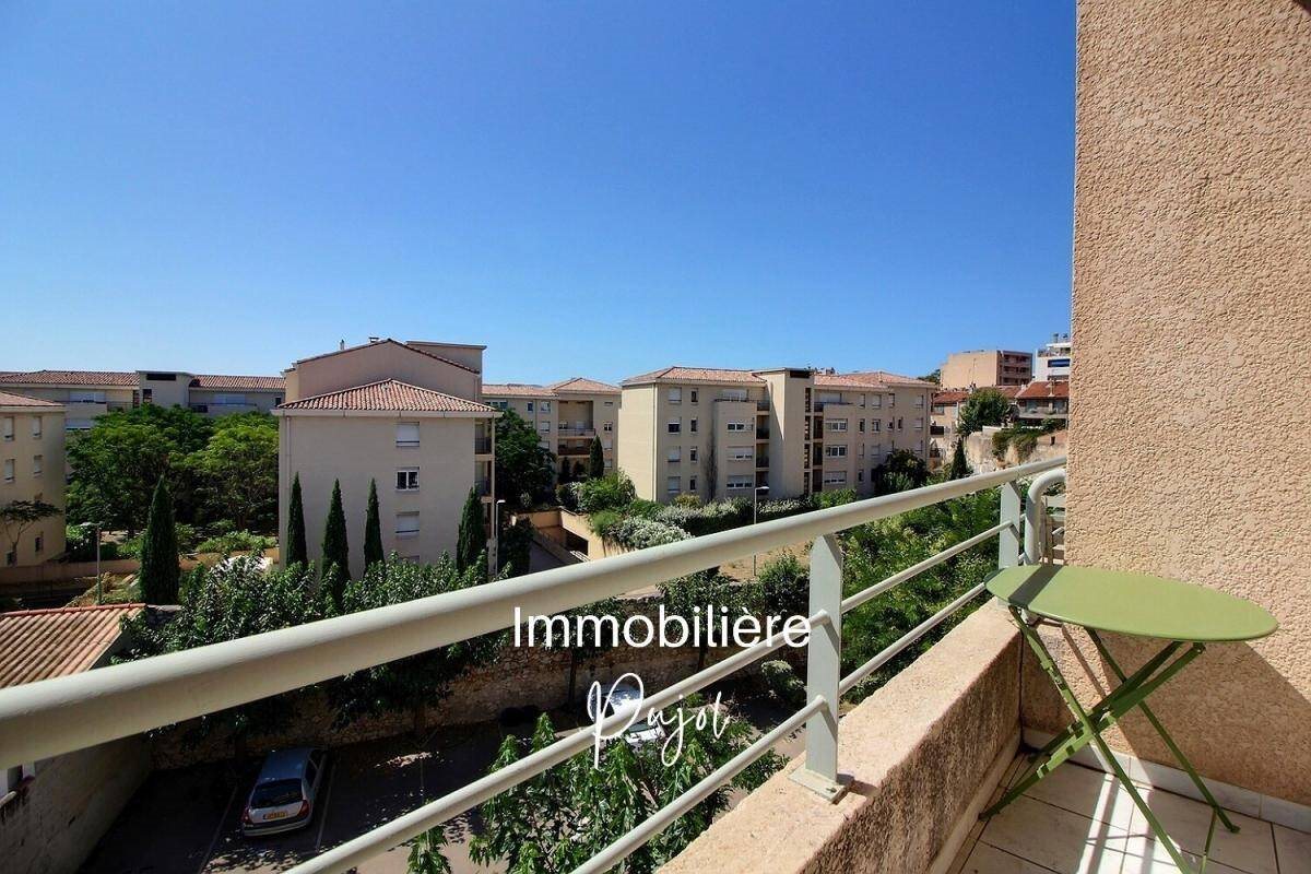 Appartement à louer, 24m², Marseille 5ème