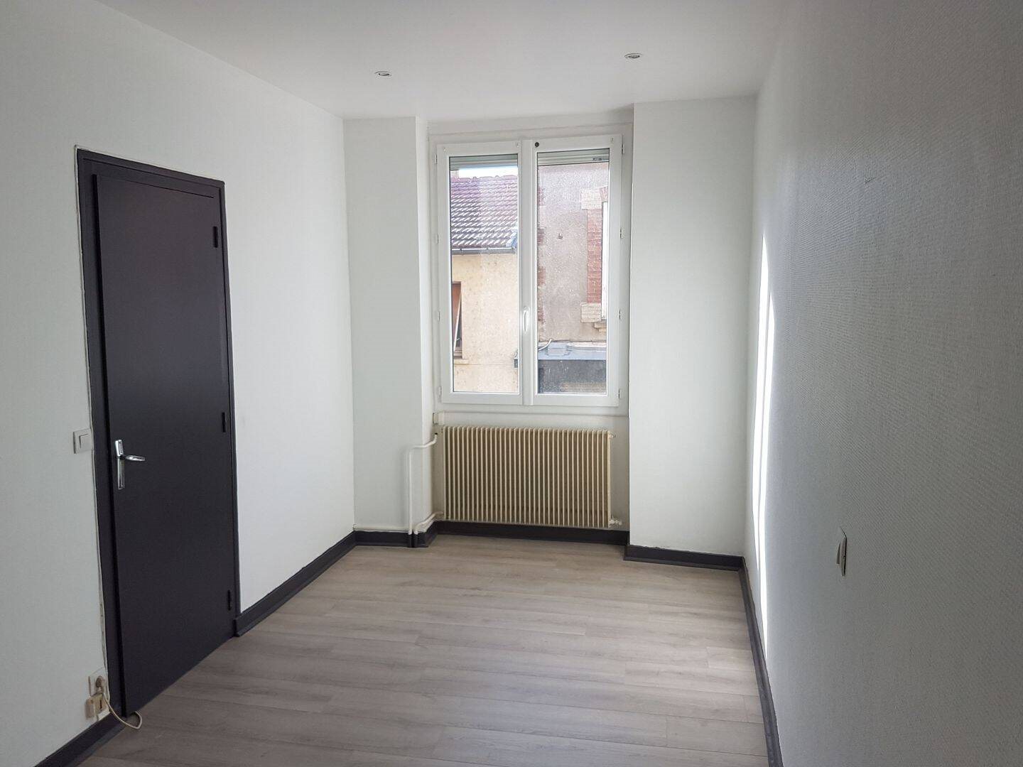 Appartement à louer, 63m², Saint-Just-Saint-Rambert