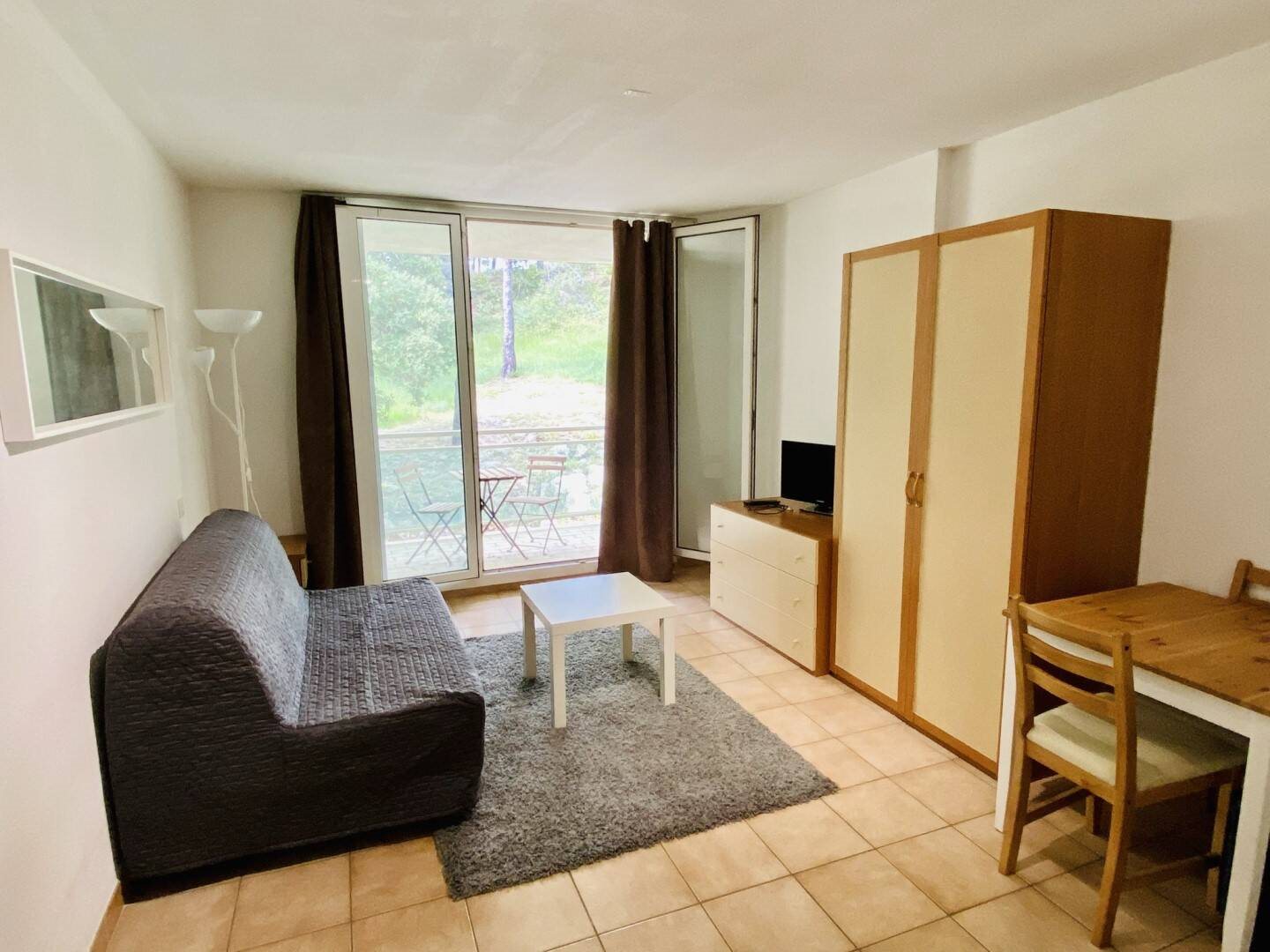 Appartement à louer, 25m², Saint-Gély-du-Fesc