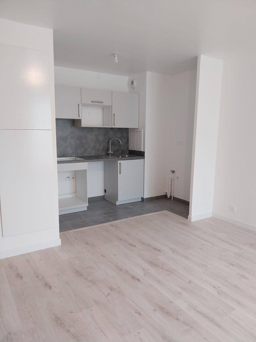 Appartement à louer, 39m², Saint-Cyr-l'Ecole