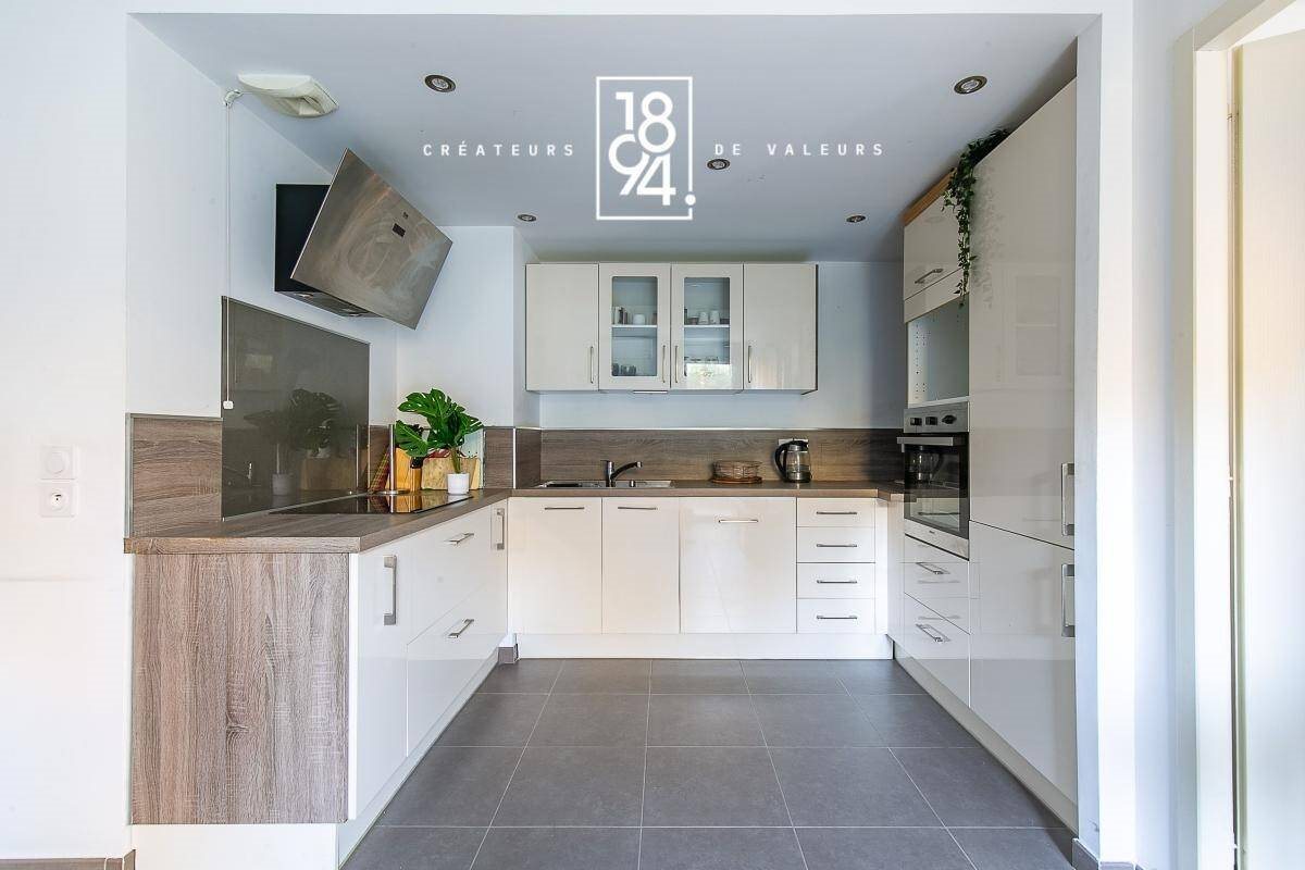 Appartement à vendre, 43m², Châteauneuf-le-Rouge