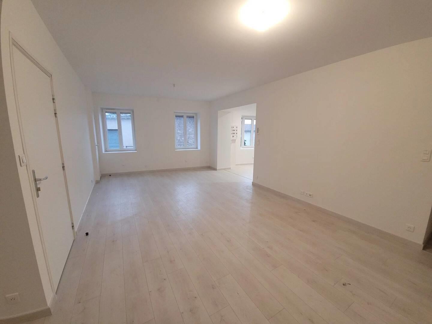 Appartement à louer, 81m², Villié-Morgon