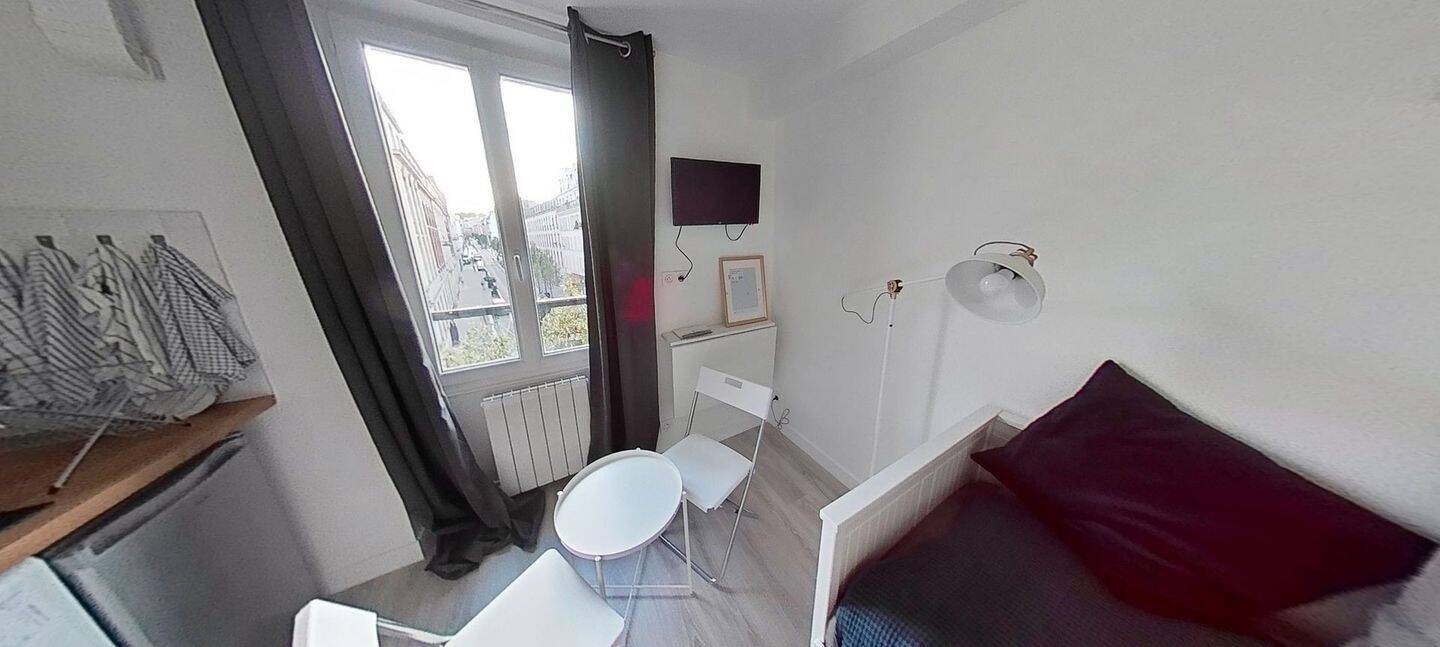 Appartement à louer, 12m², Paris 18ème