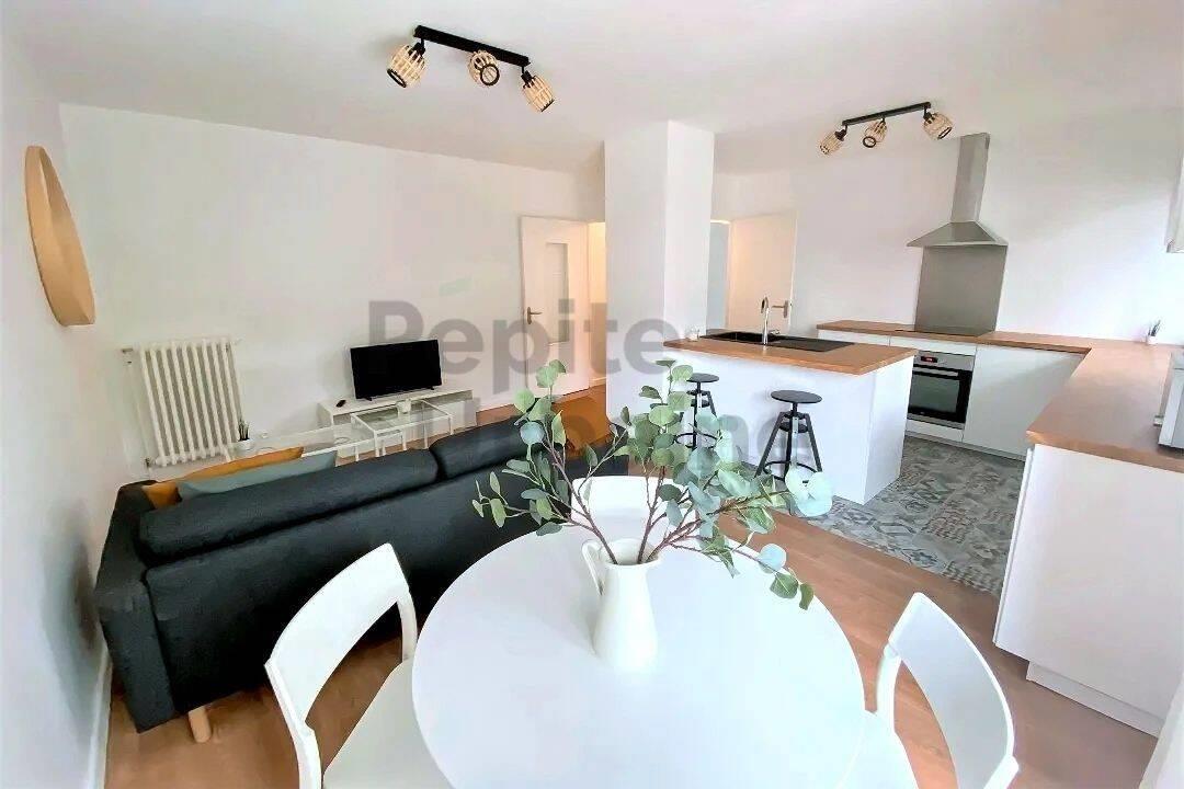 Appartement à louer, 55m², Nantes