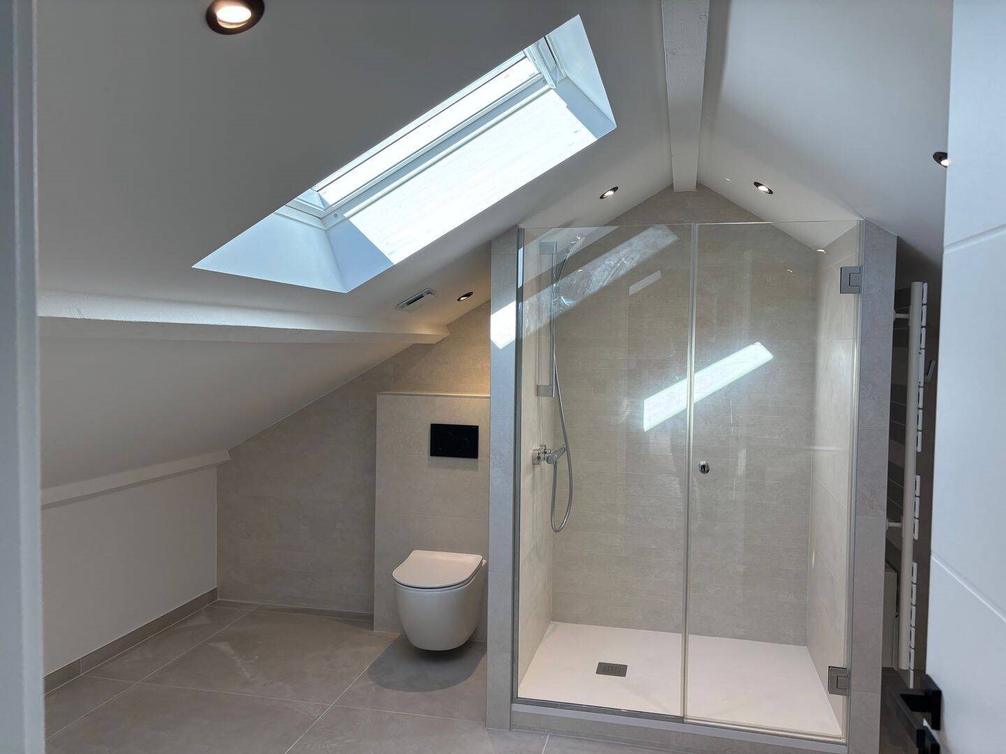 Maison à louer, 200m², Chassieu