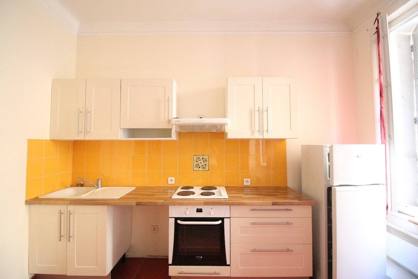 Appartement à louer, 23m², Marseille 5ème