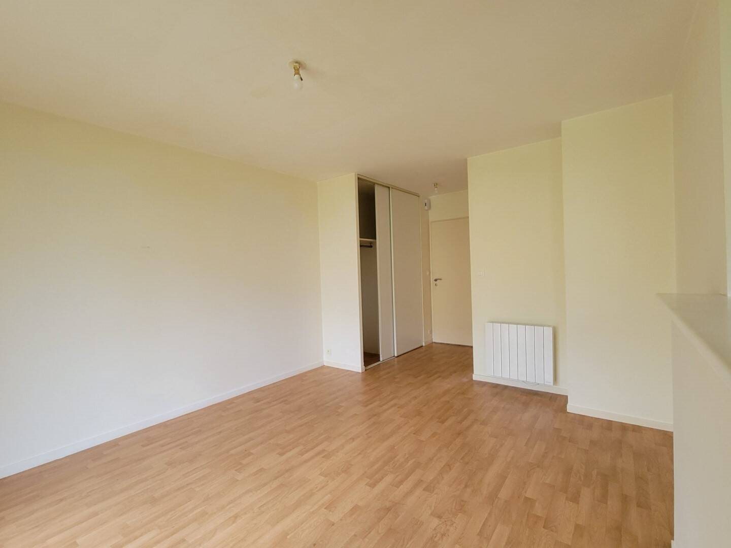 Appartement à louer, 42m², Saint-Méen-le-Grand