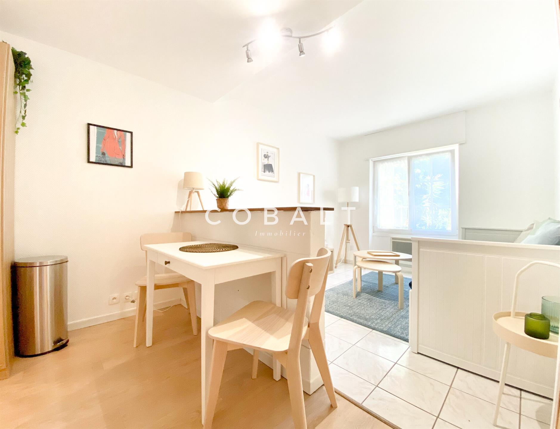 Appartement à louer, 21m², Nantes