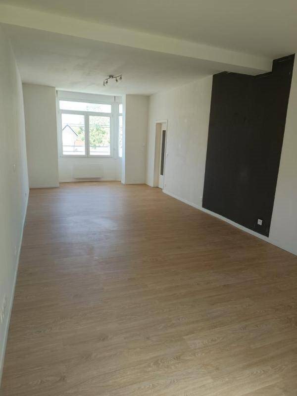 Appartement à louer, 90m², Quiévrechain