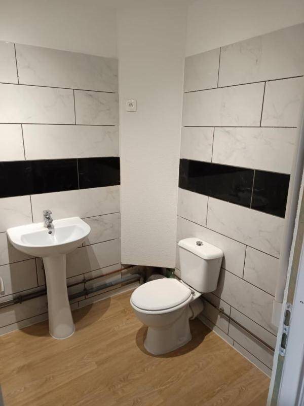 Appartement à louer, 90m², Quiévrechain