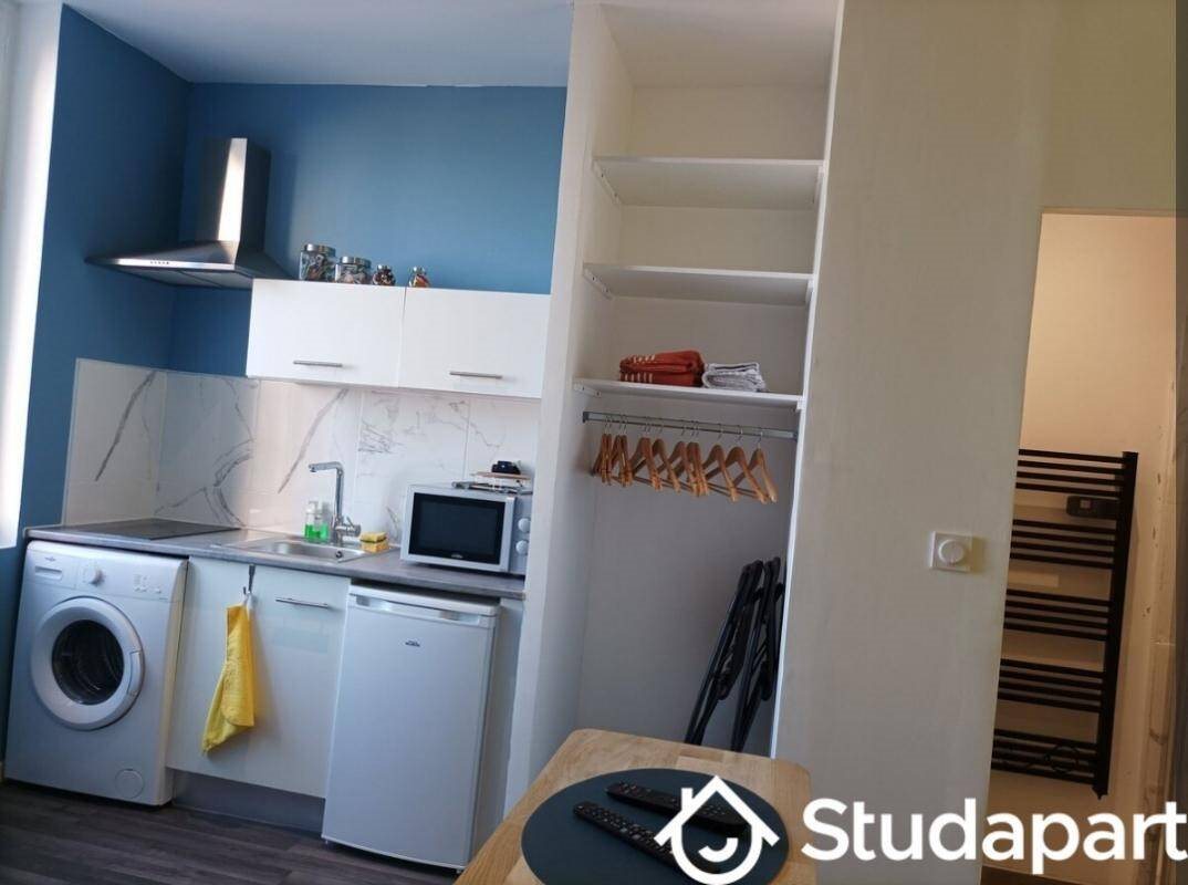 Appartement à louer, 18m², Saint-Etienne